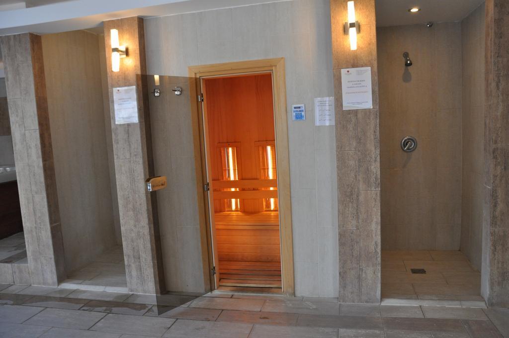 Aqua Wellness Apartments Hajduszoboszlo Phòng bức ảnh